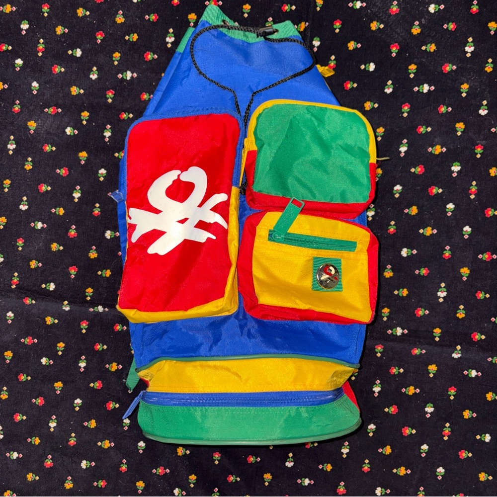 United Colors Of Benetton vintage backpack - Picture 2 of 7